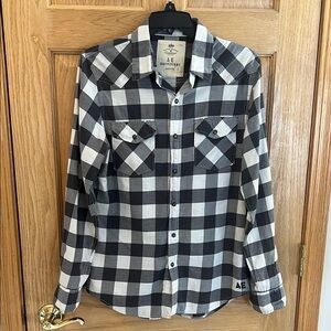 American Eagle Outfitters - Black & White Checkered - Casual - Button Down Shirt
